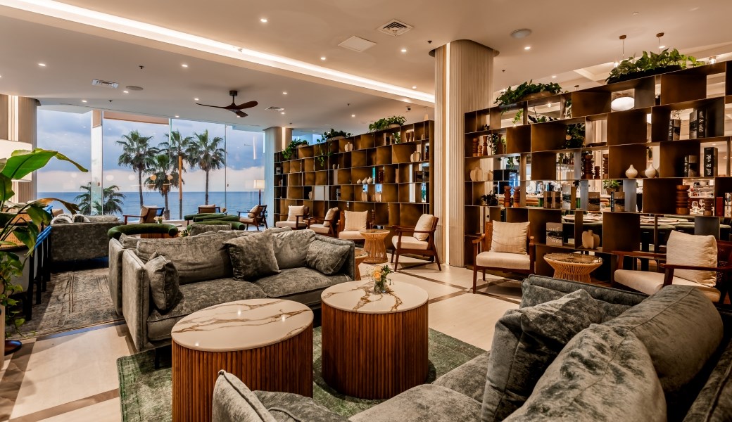 daniel-herzlia-lobby-3